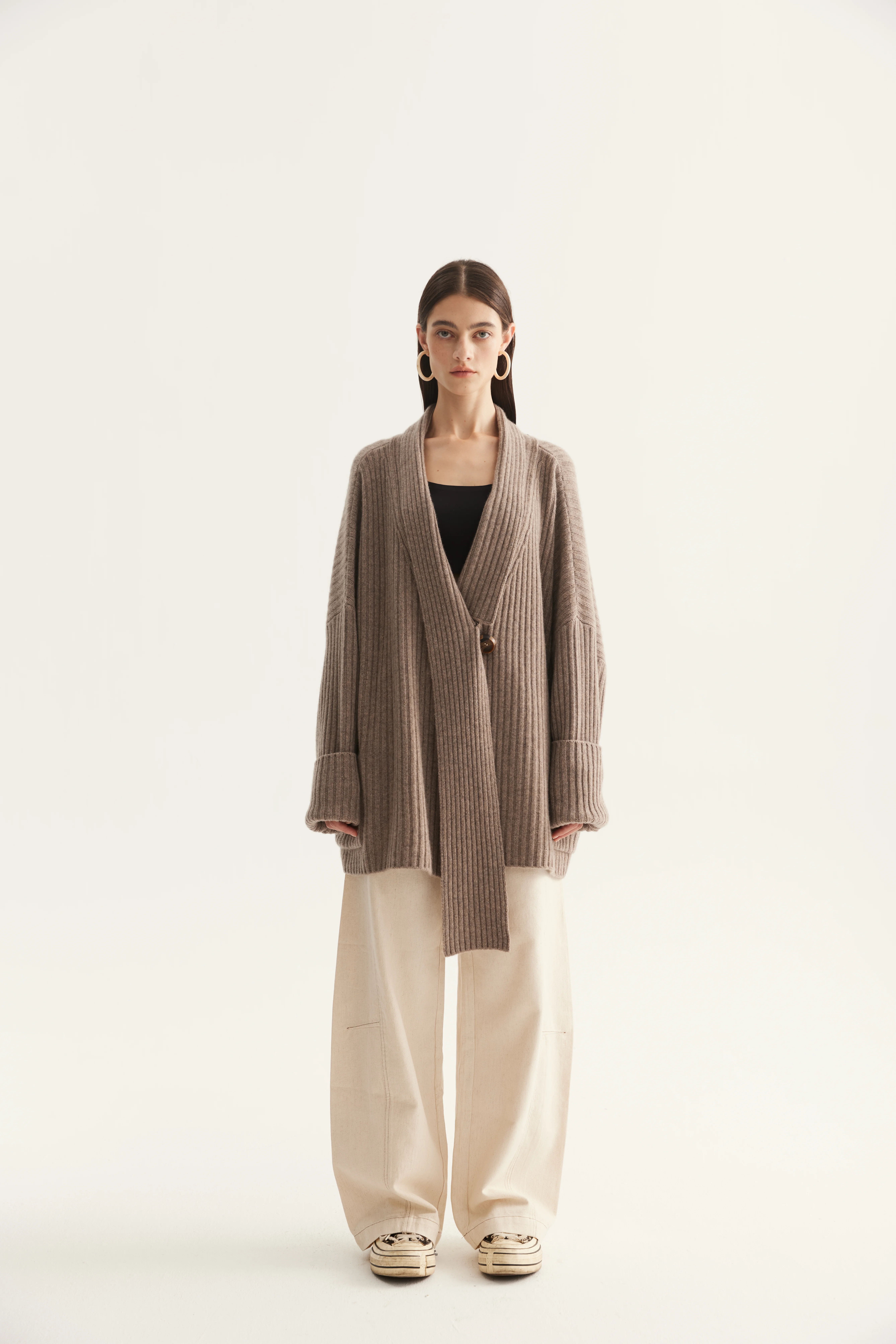 Wide ribbed cashmere cardigan reference